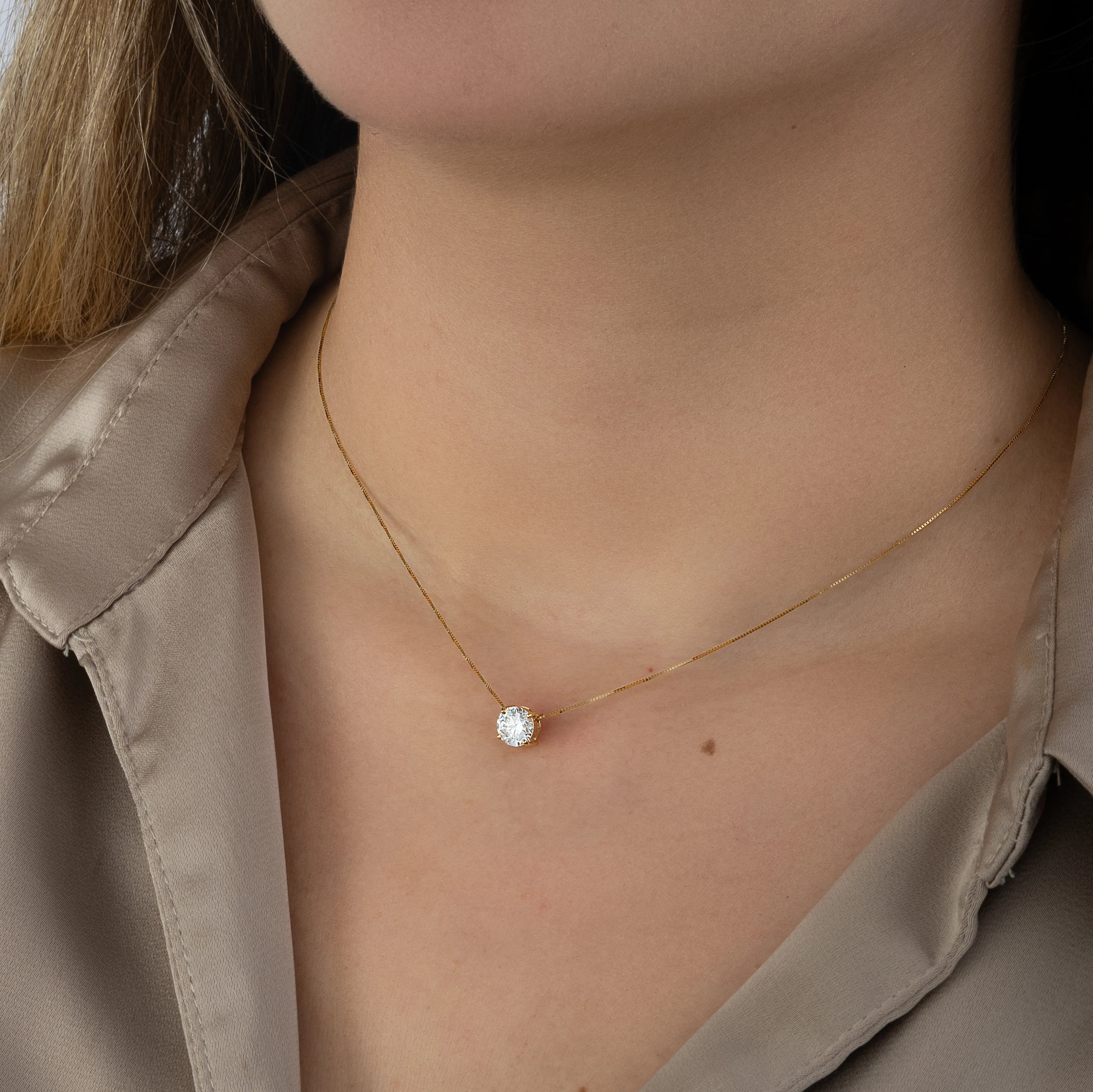 Dije Punto Luz Diamante Lab. Redondo