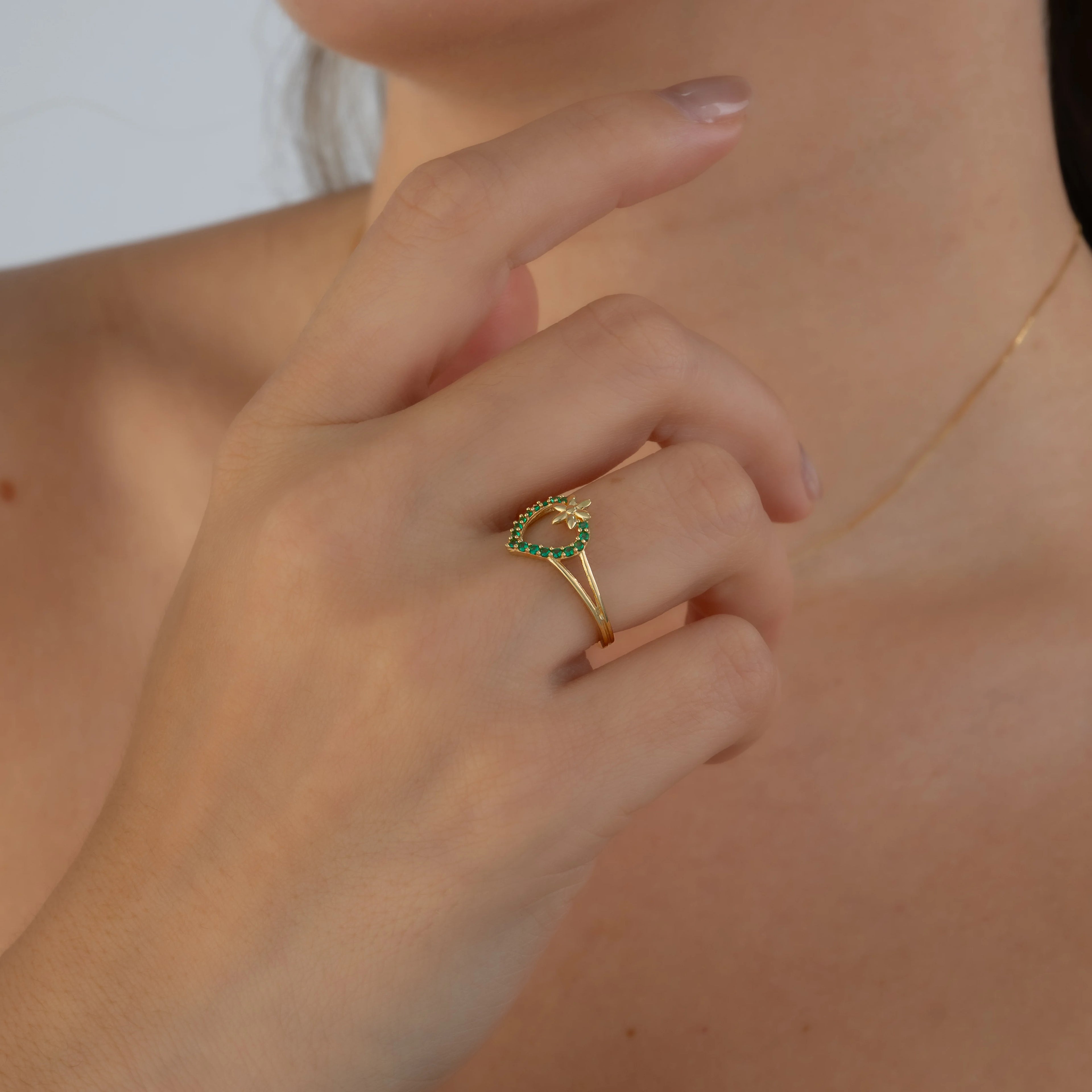 Anillo Flor Talla 6 1/2