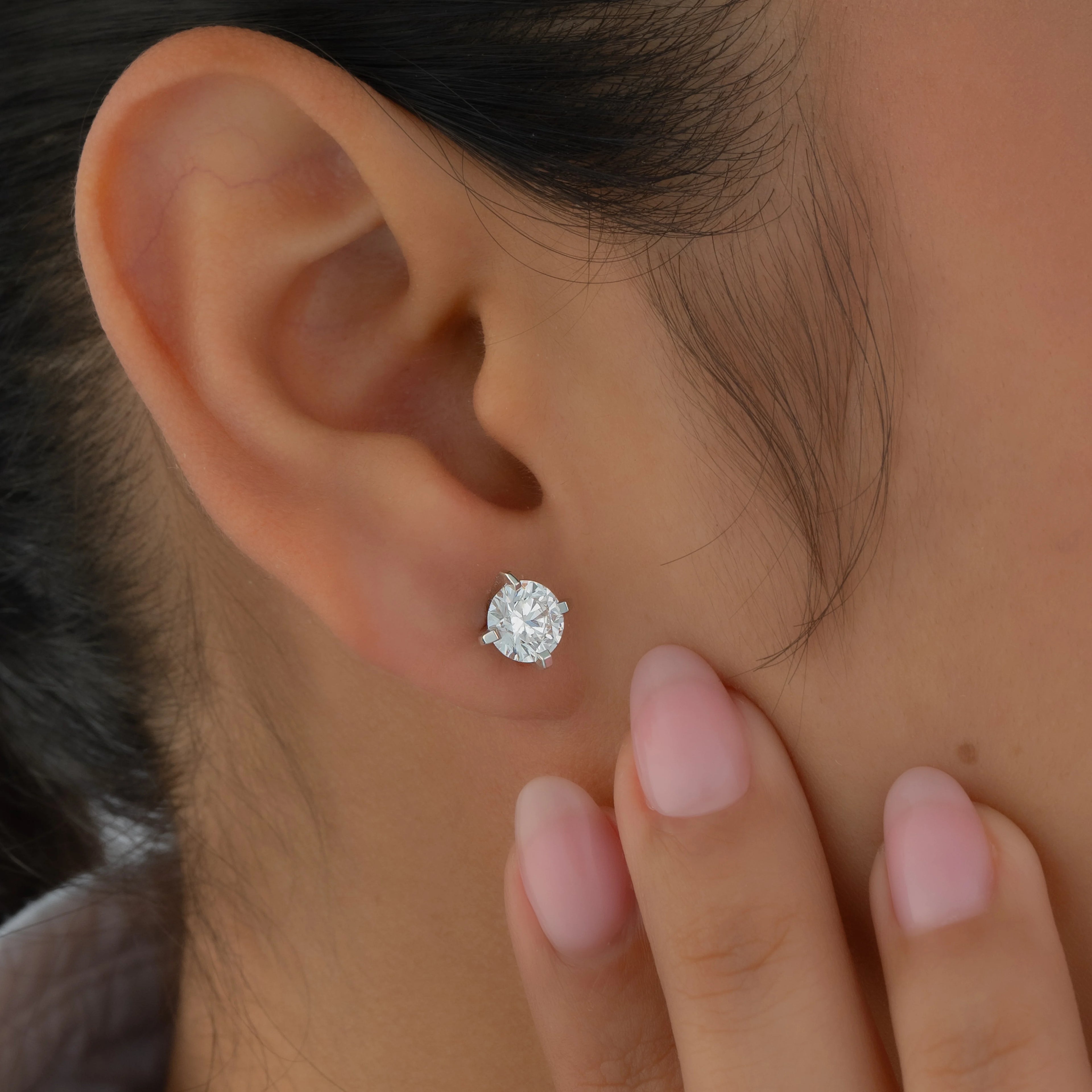 Aretes Diamante Redondo Lab