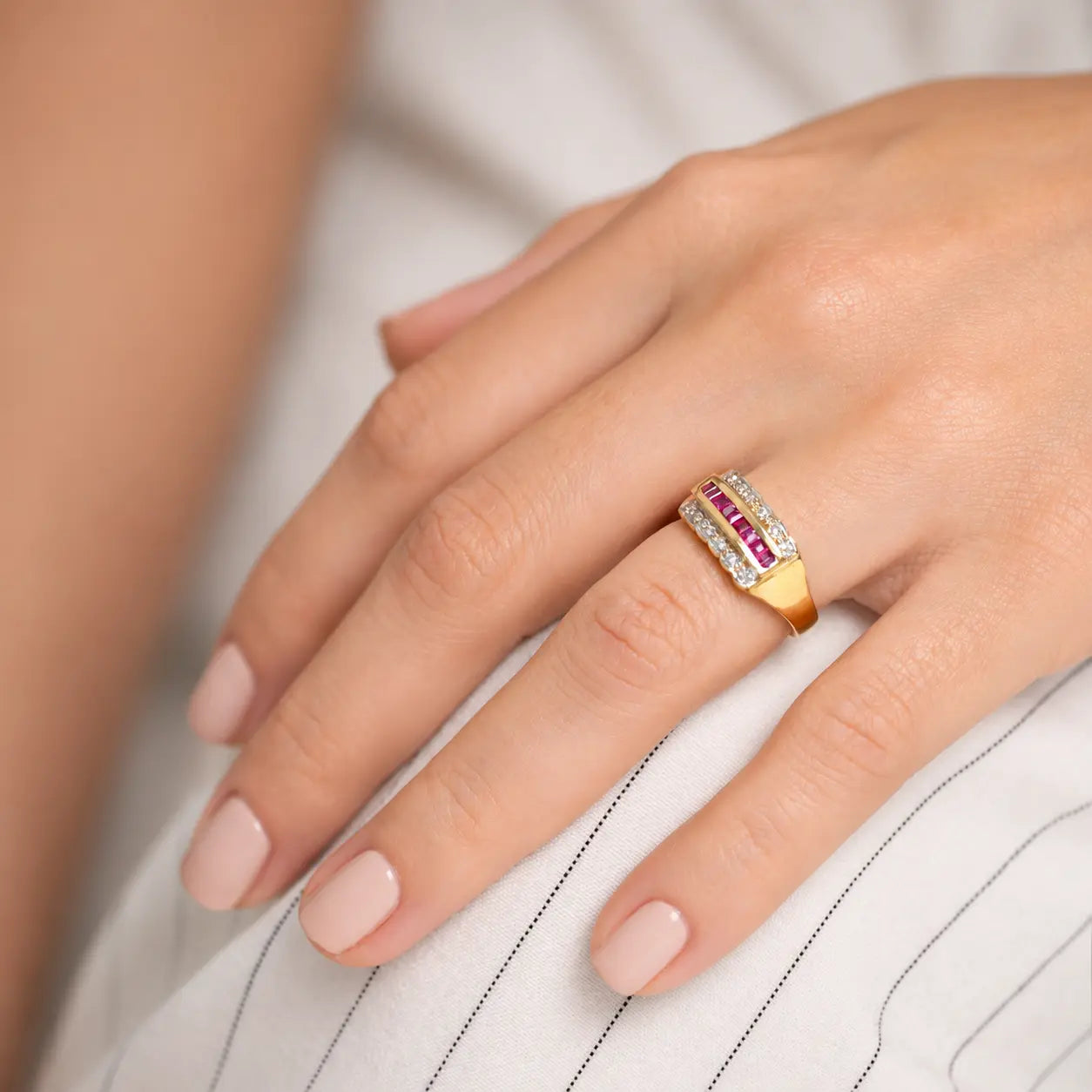 Anillo Rubi & Diamantes Talla 5 3/4
