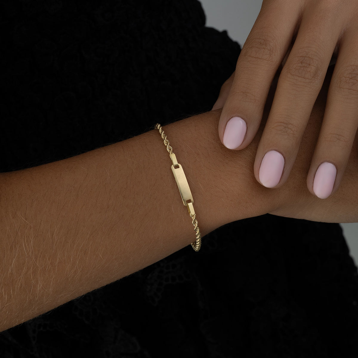 Pulsera Placa T.Lazo