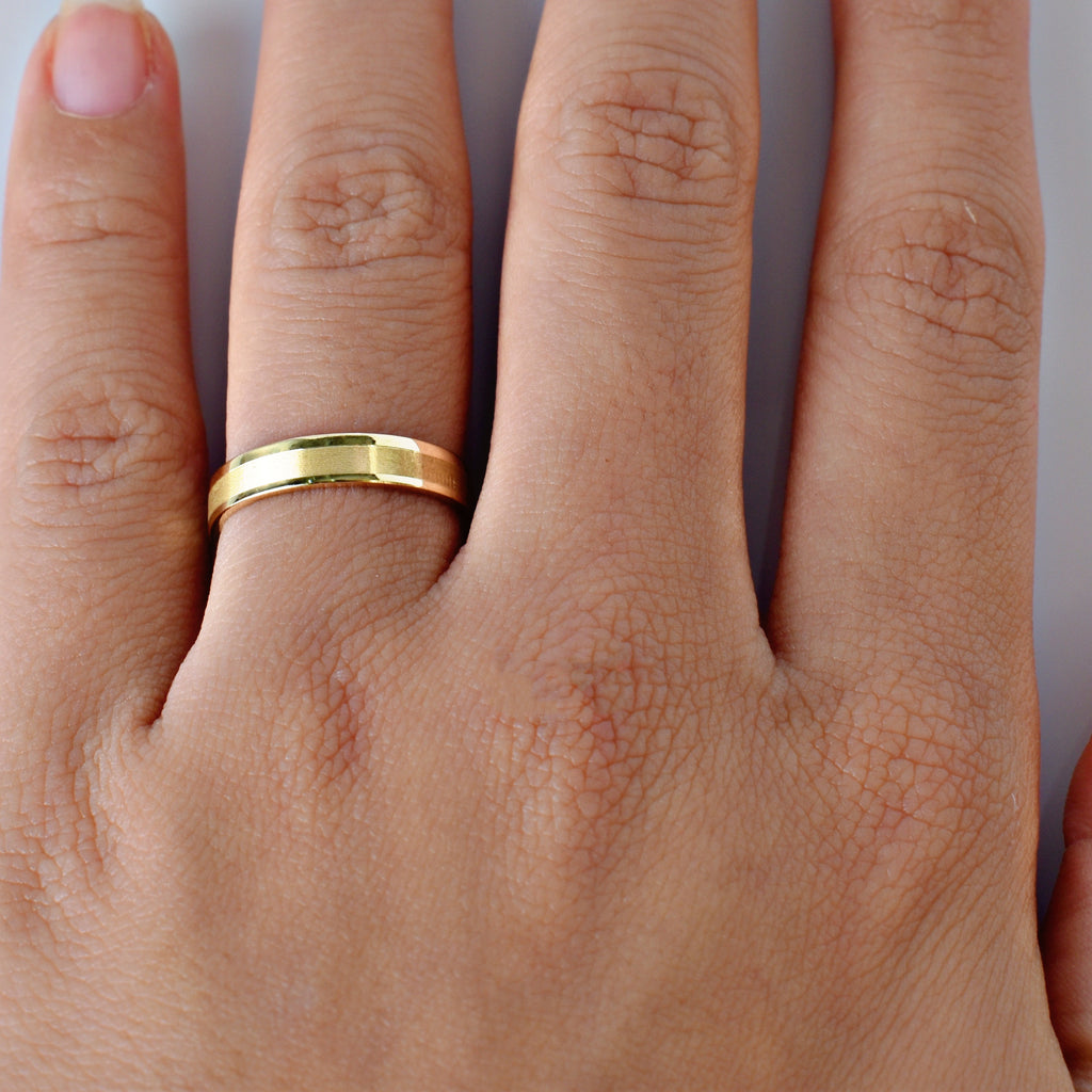 Anillos de Boda Mate y Brillantes