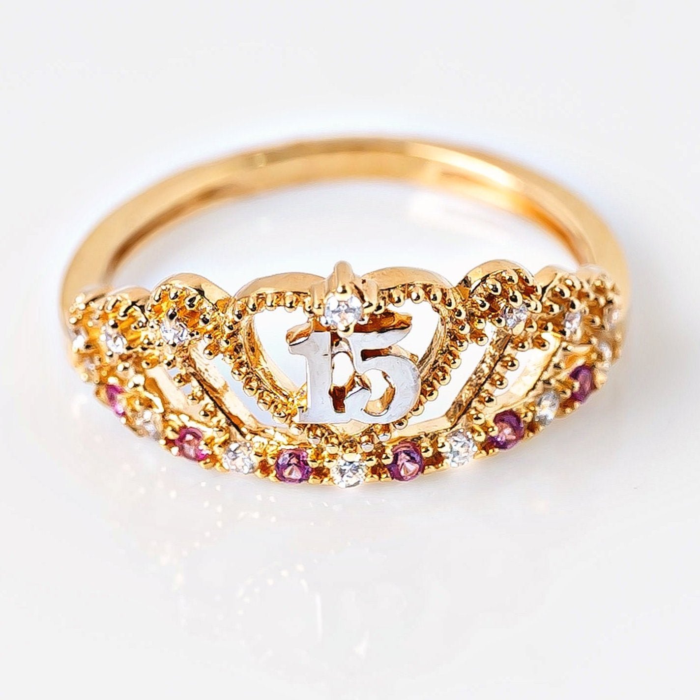 Anillo Quince Corona Talla 6