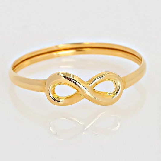 Anillo Infinito Talla 6 1/4.