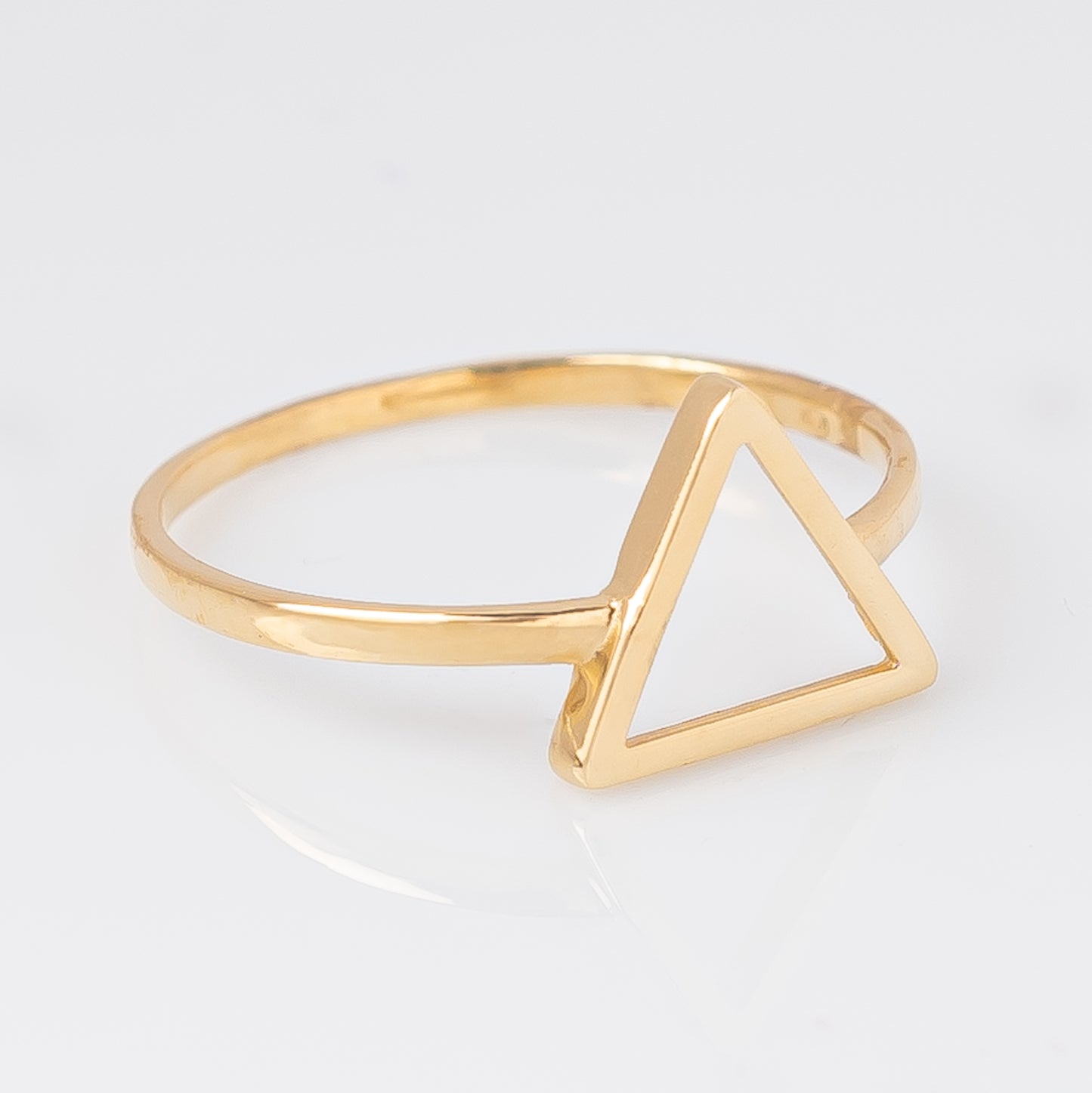 Anillo Triangulo Talla 6