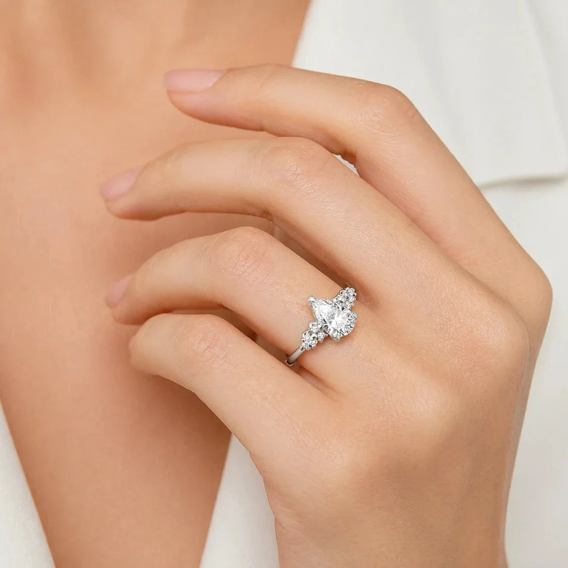 Anillo Pera Nova Compromiso