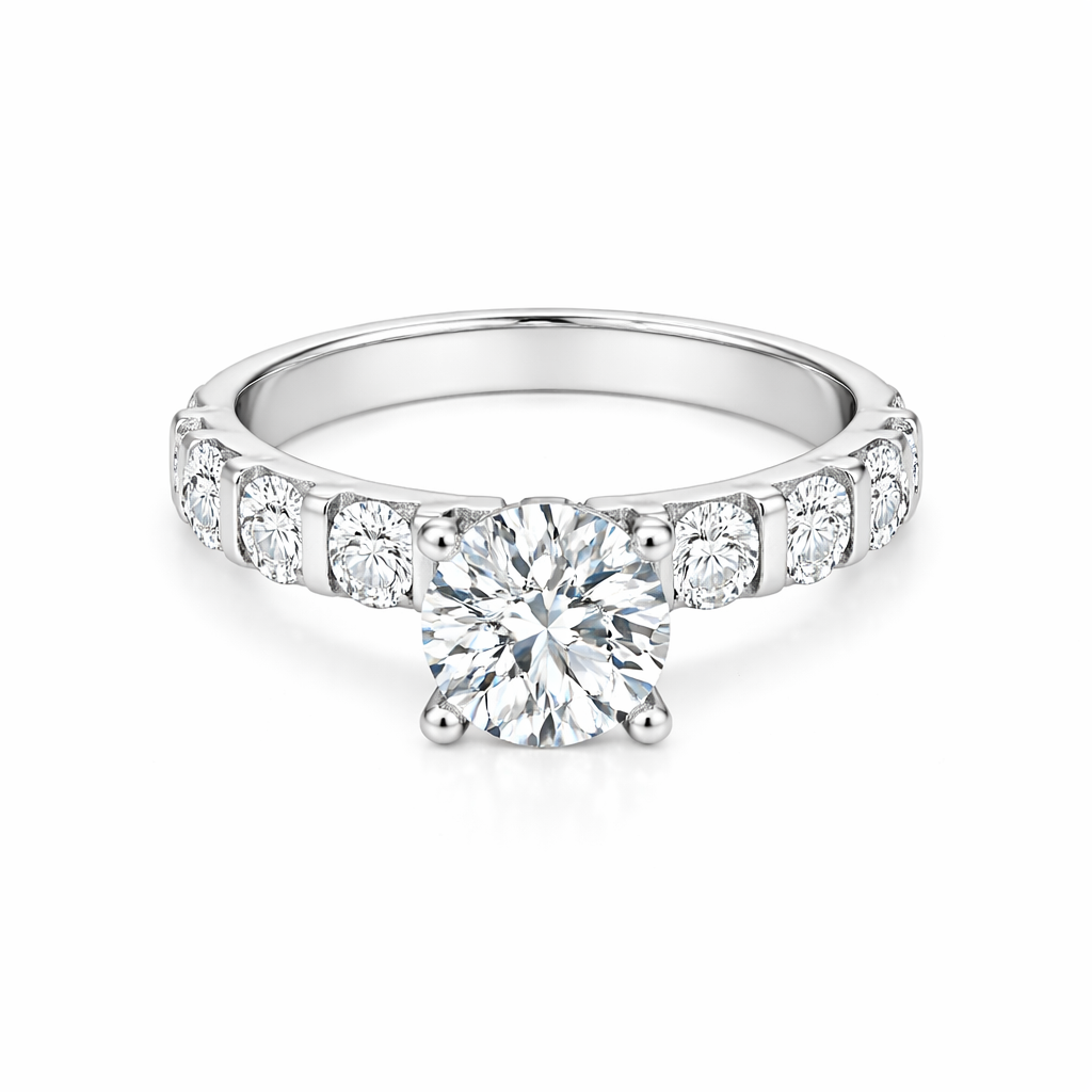 Anillo Solitario Corte Redondo con Banda Half Eternity