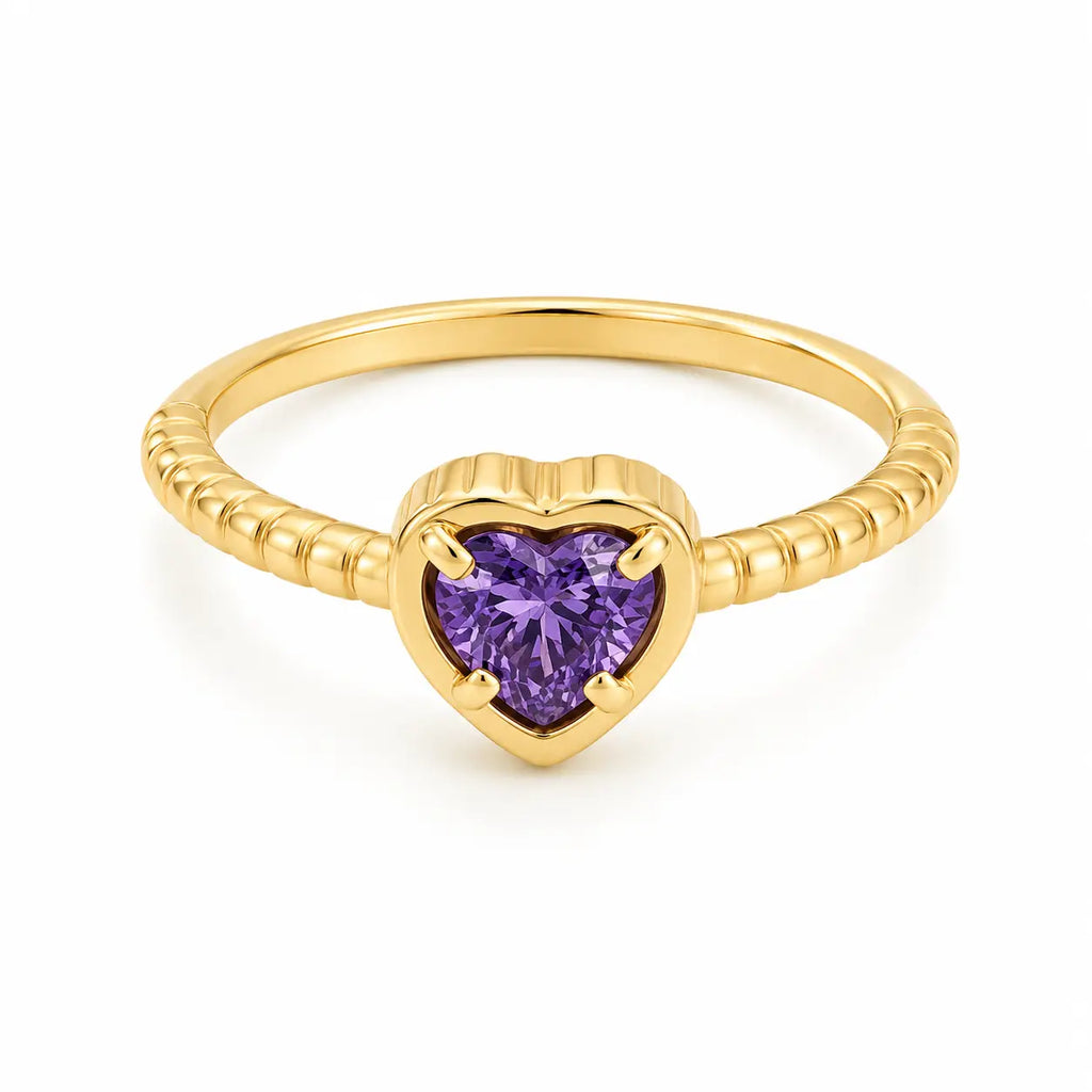 Anillo Corazon Morado Talla 6 3/4