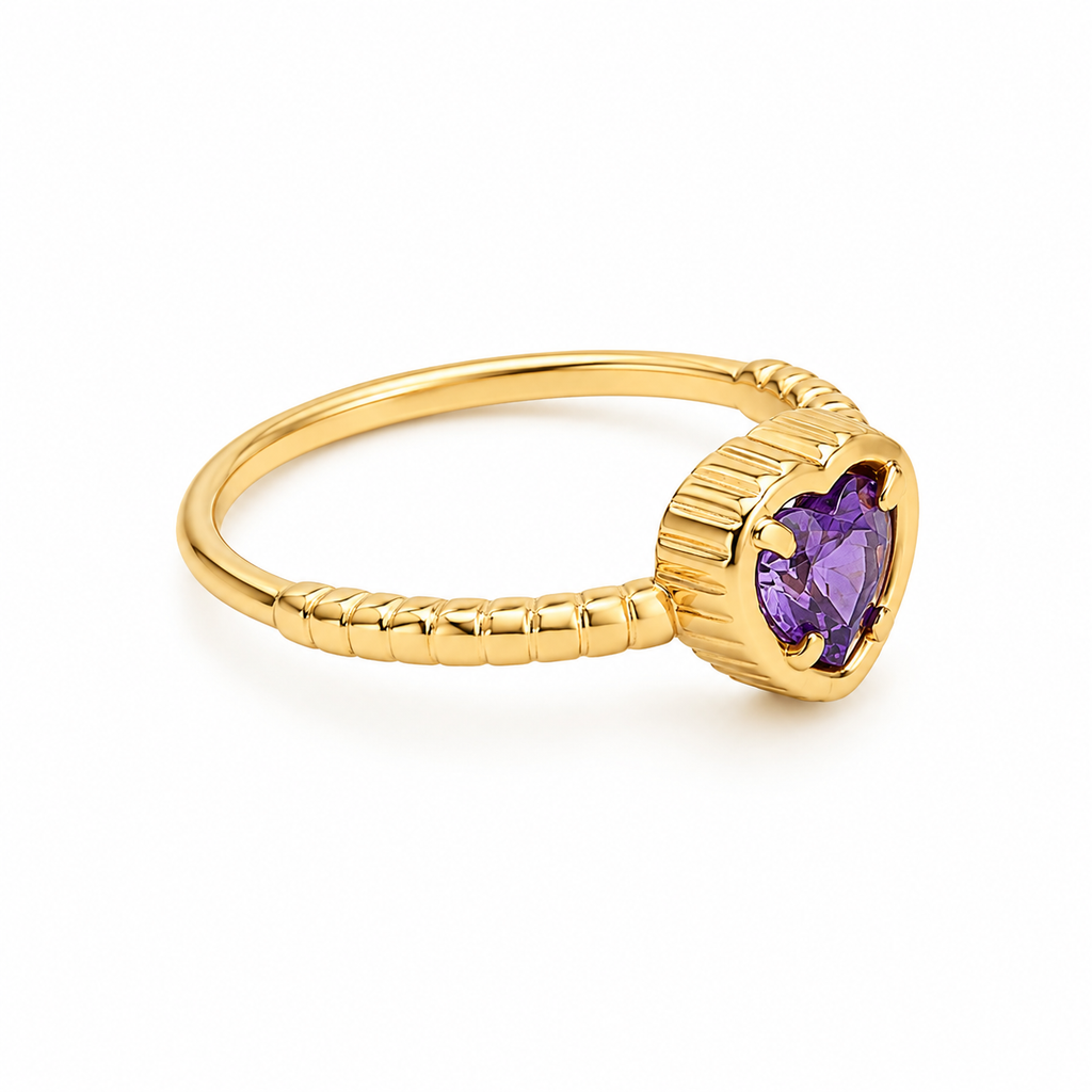 Anillo Corazon Morado Talla 6 3/4