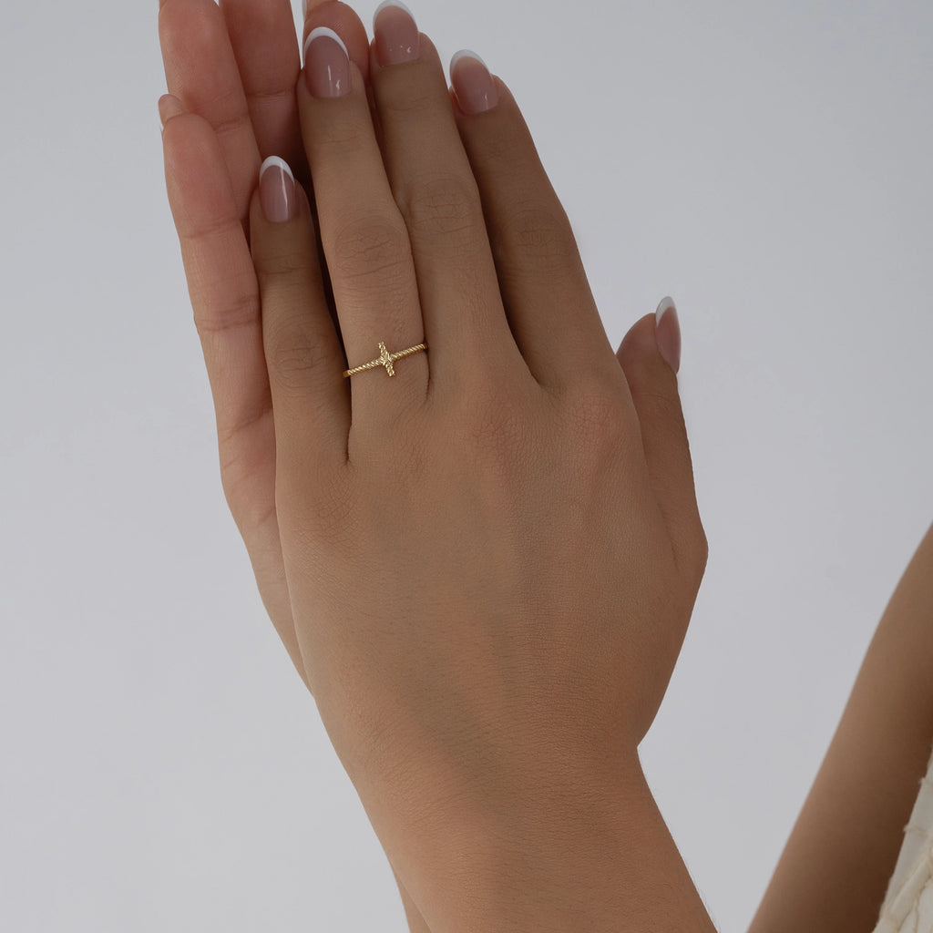 Anillo Cruz