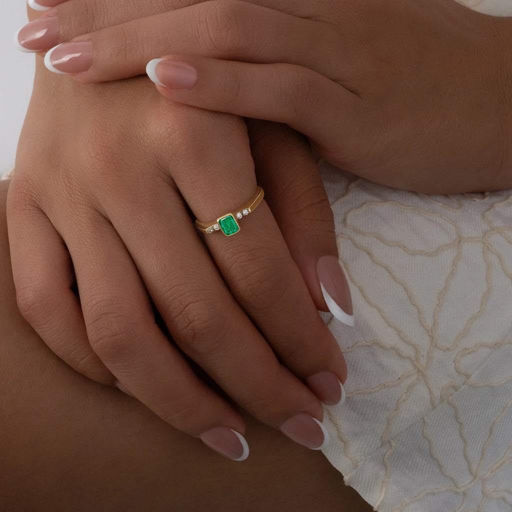 Anillo Samira Esmeralda