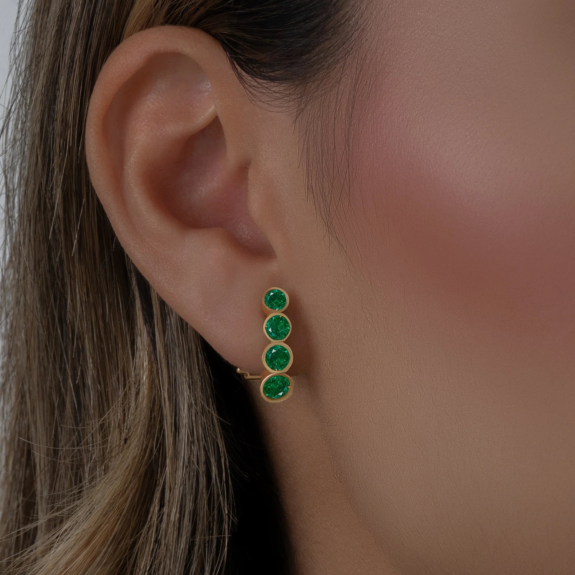 Aretes Majestad Esmeralda