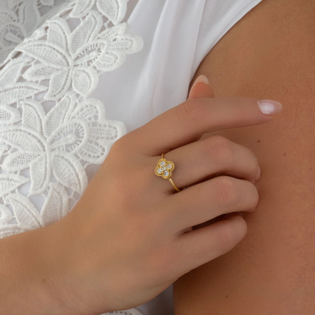 Anillo Trebol Talla 8 3/4