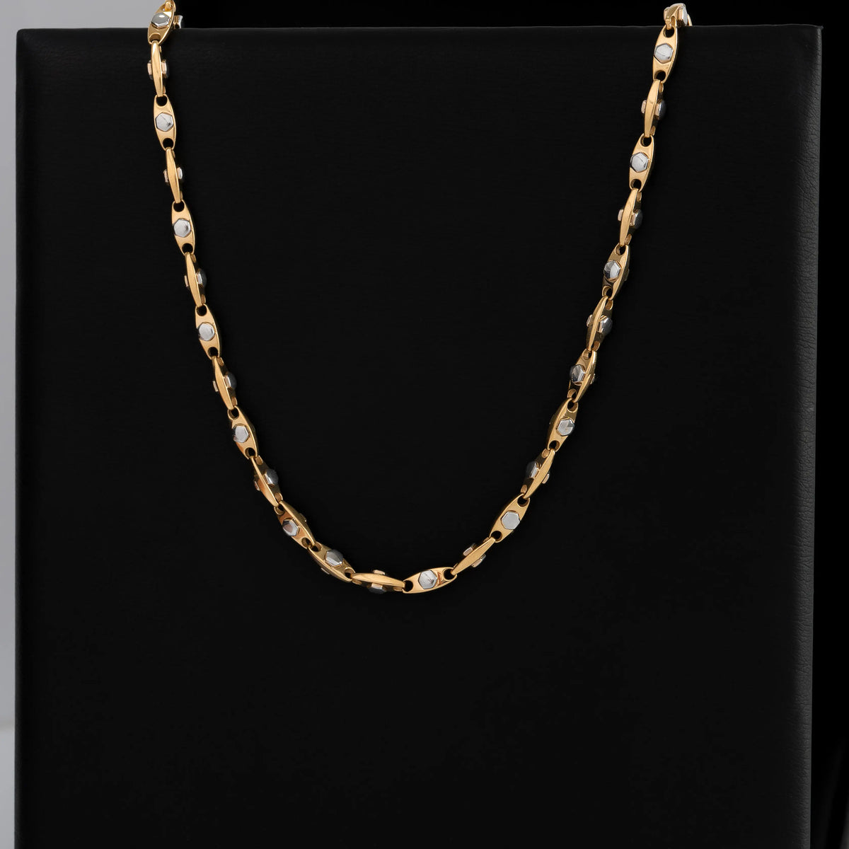 Cadena Tejido Clavo 60cm