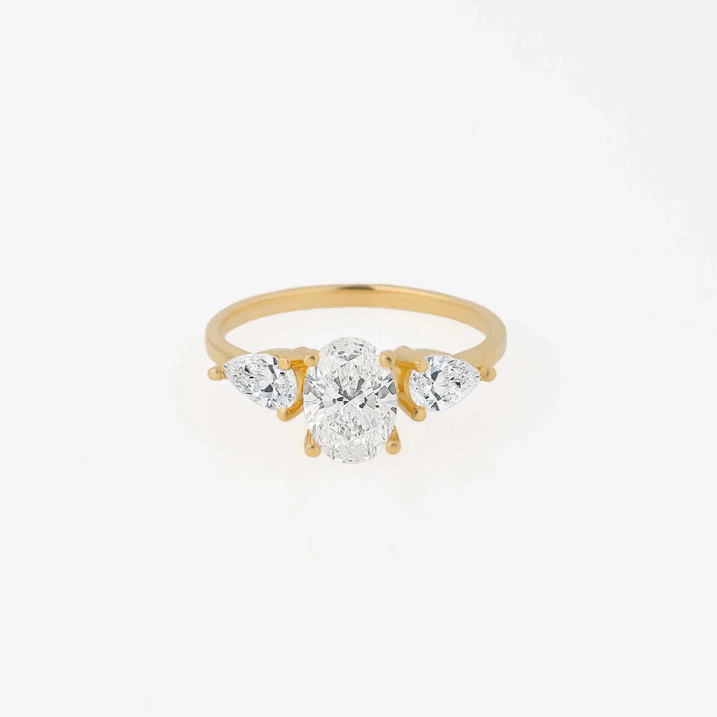 Anillo Oval & Pear
