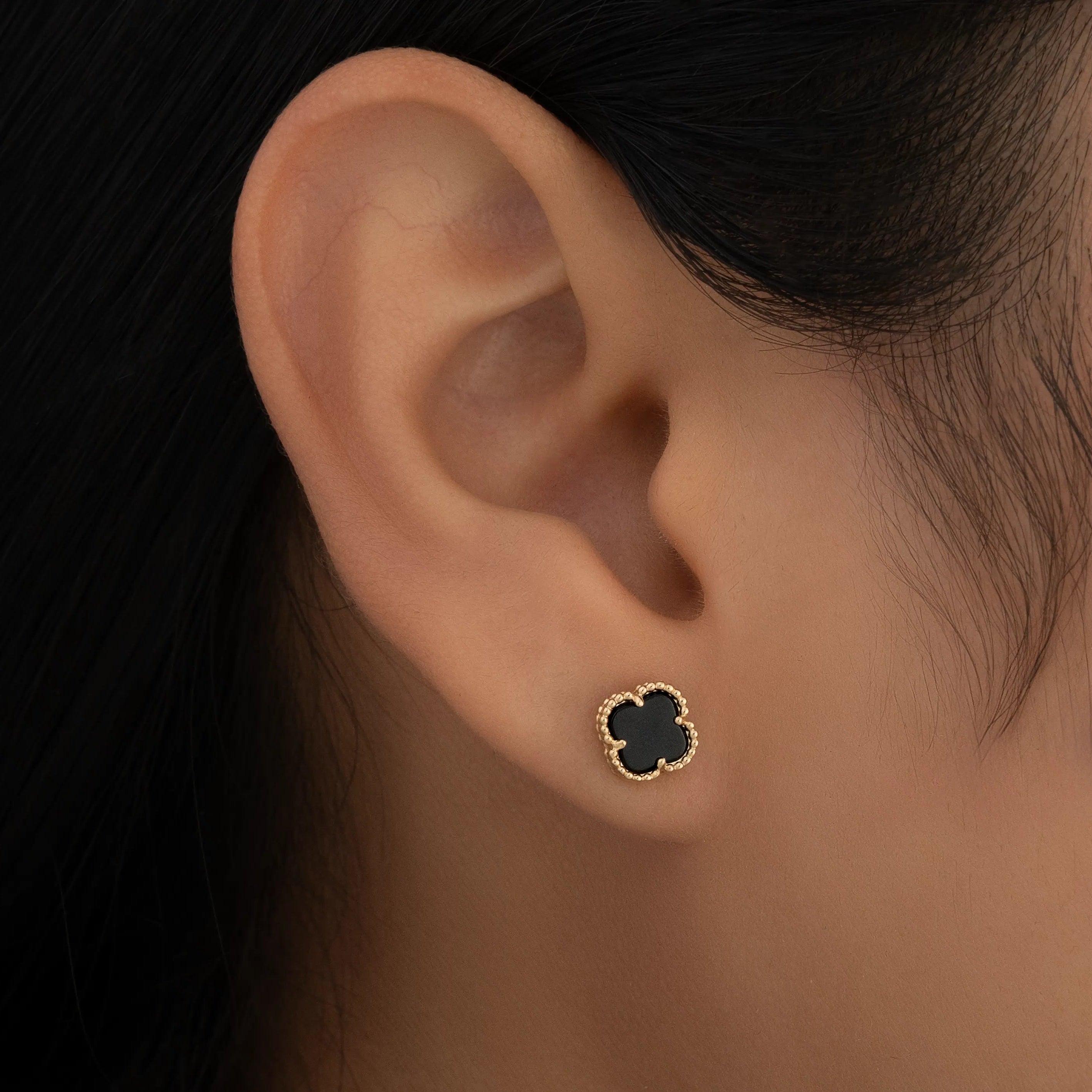 Topos Trébol Negro 7mm