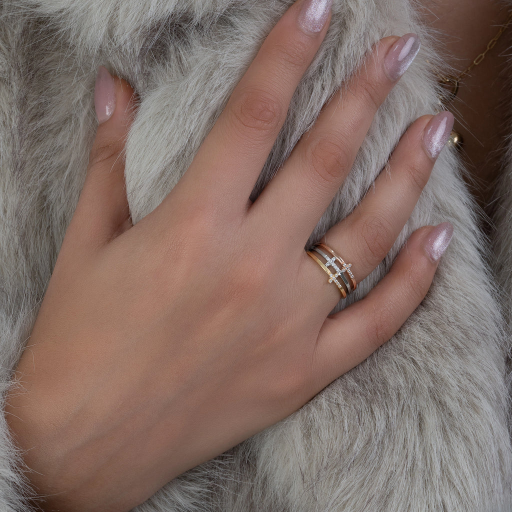 Anillo Tres Cruces Talla 6 3/4