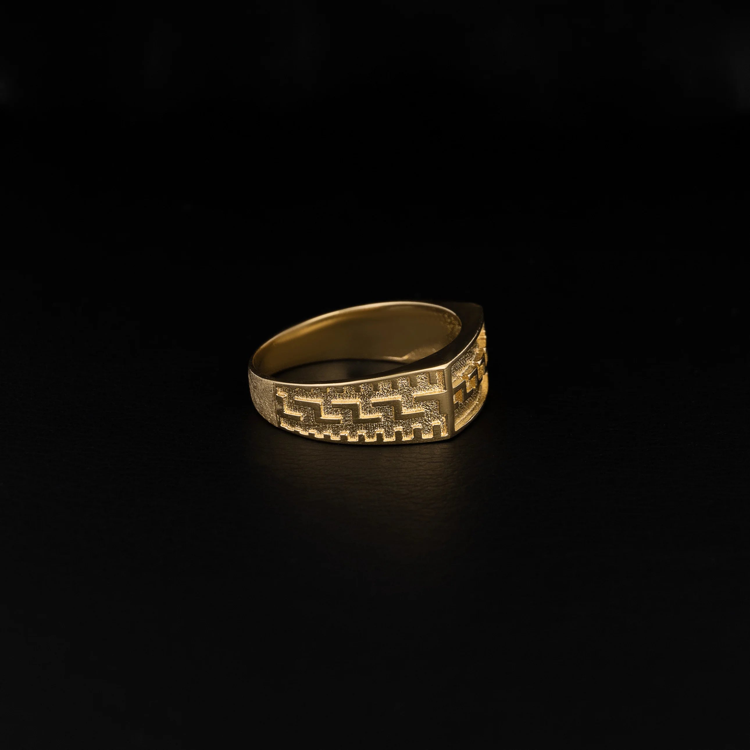 Anillo Azteca Talla 8 1/4