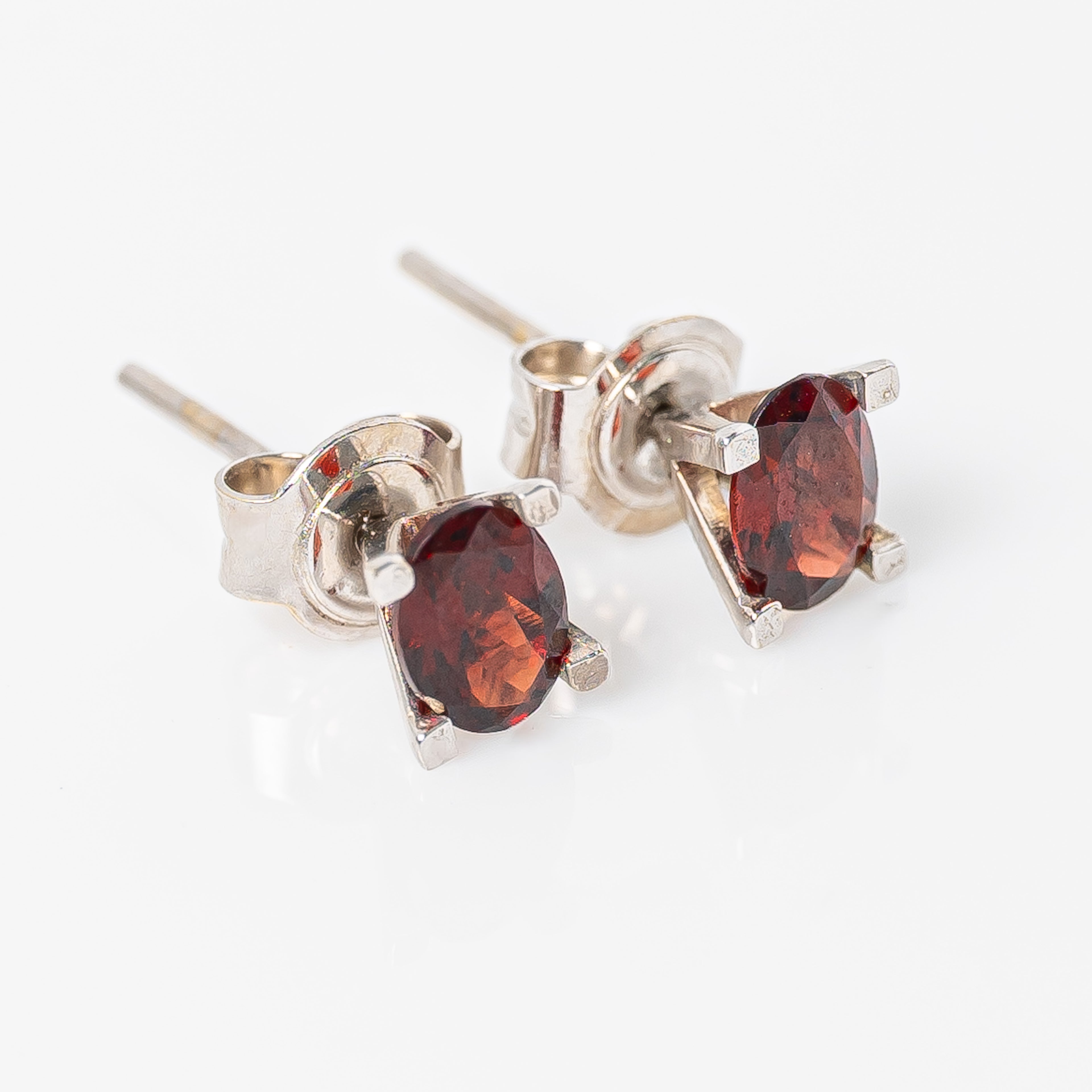 Topos Granate 1.50ct