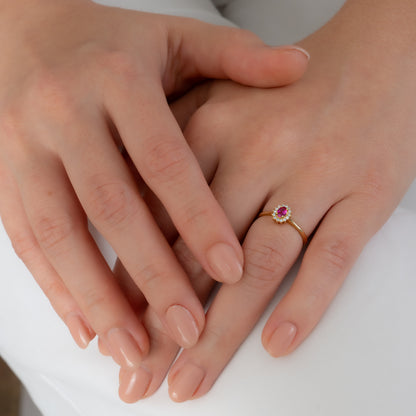 Anillo Fucsia Talla 5 1/4