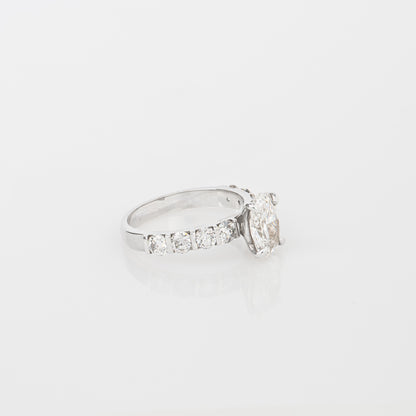 Anillo Diamantes Lab. Oval