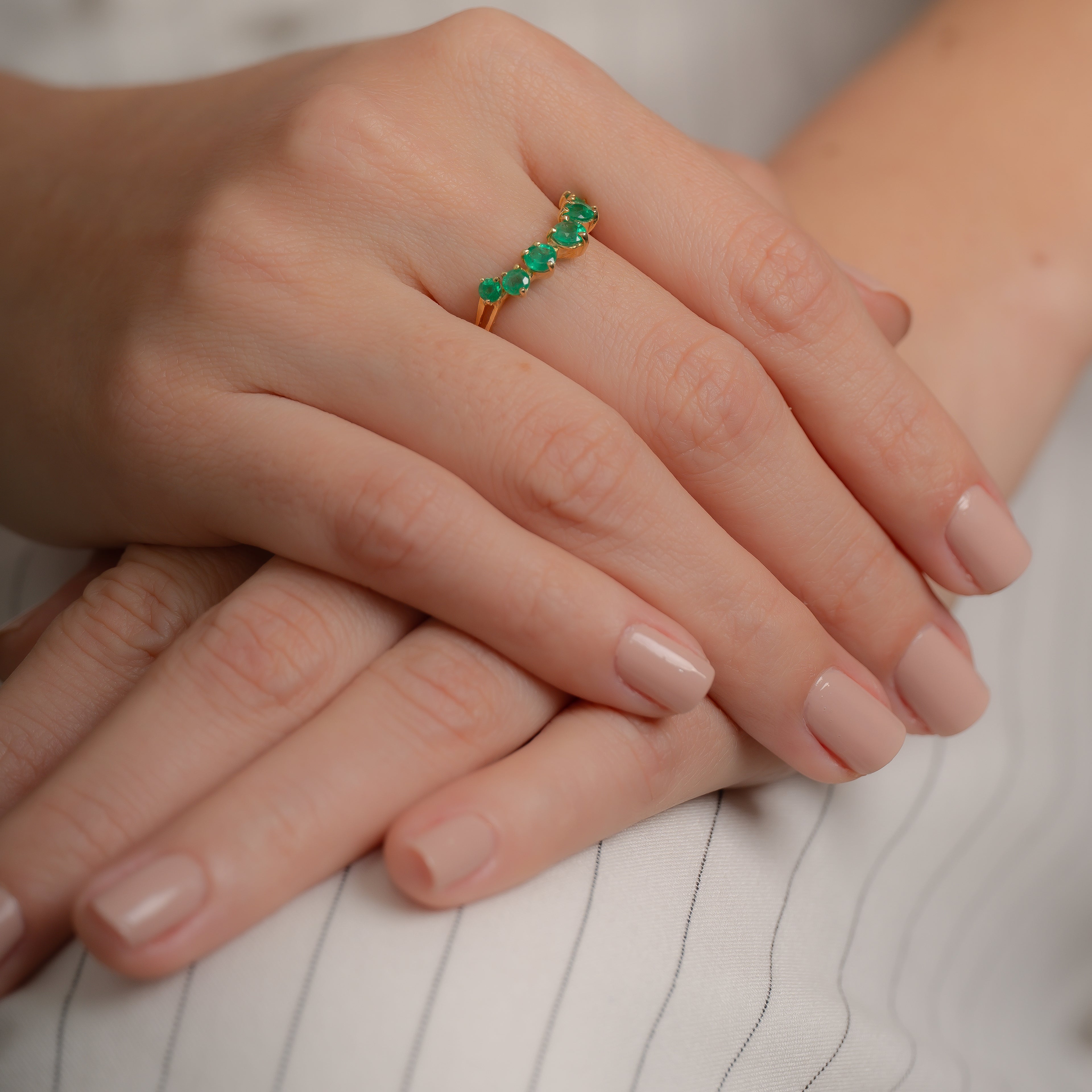 Anillo Tiara De Esmeraldas Talla 9