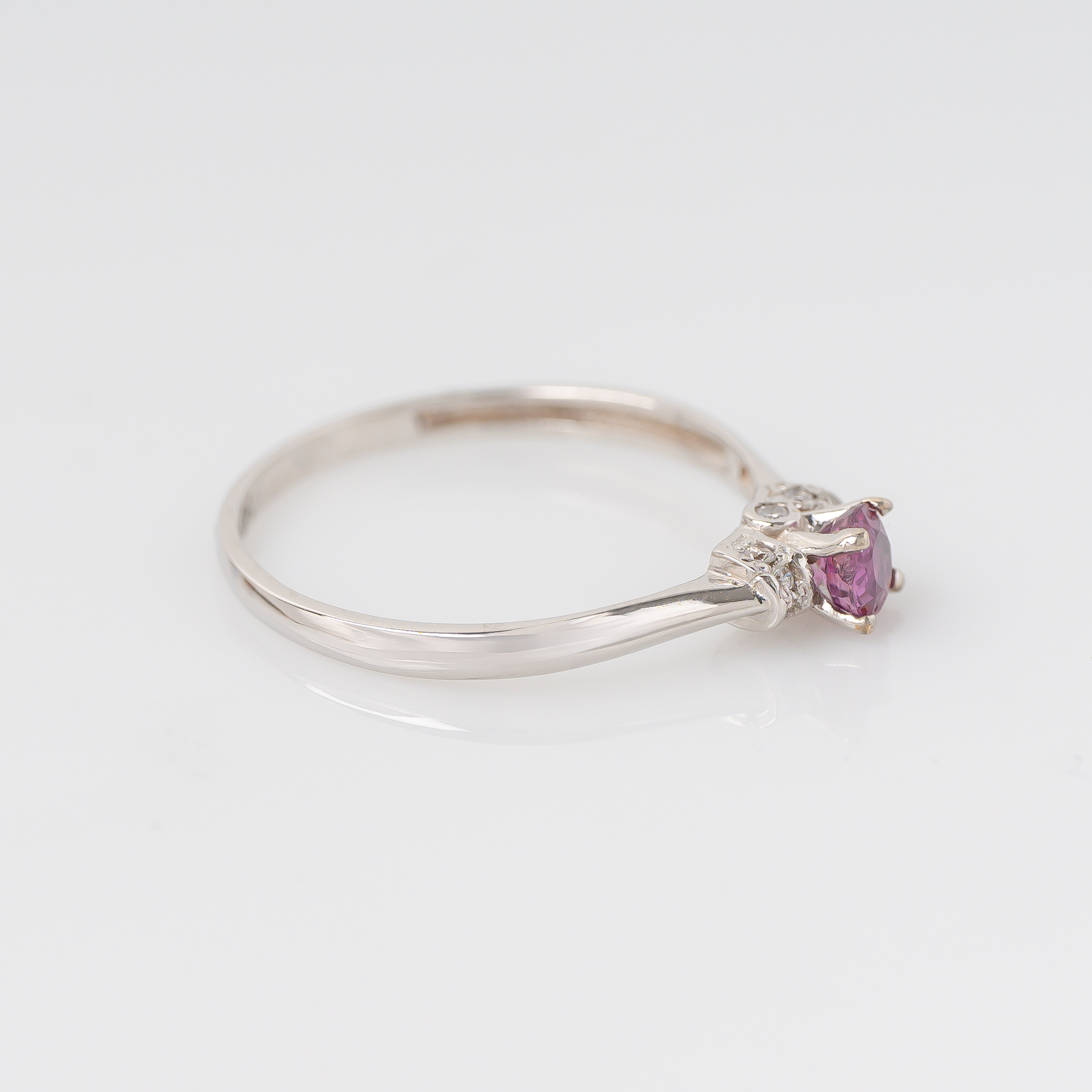 Anillo Rubi & Diamantes Talla 7 1/2