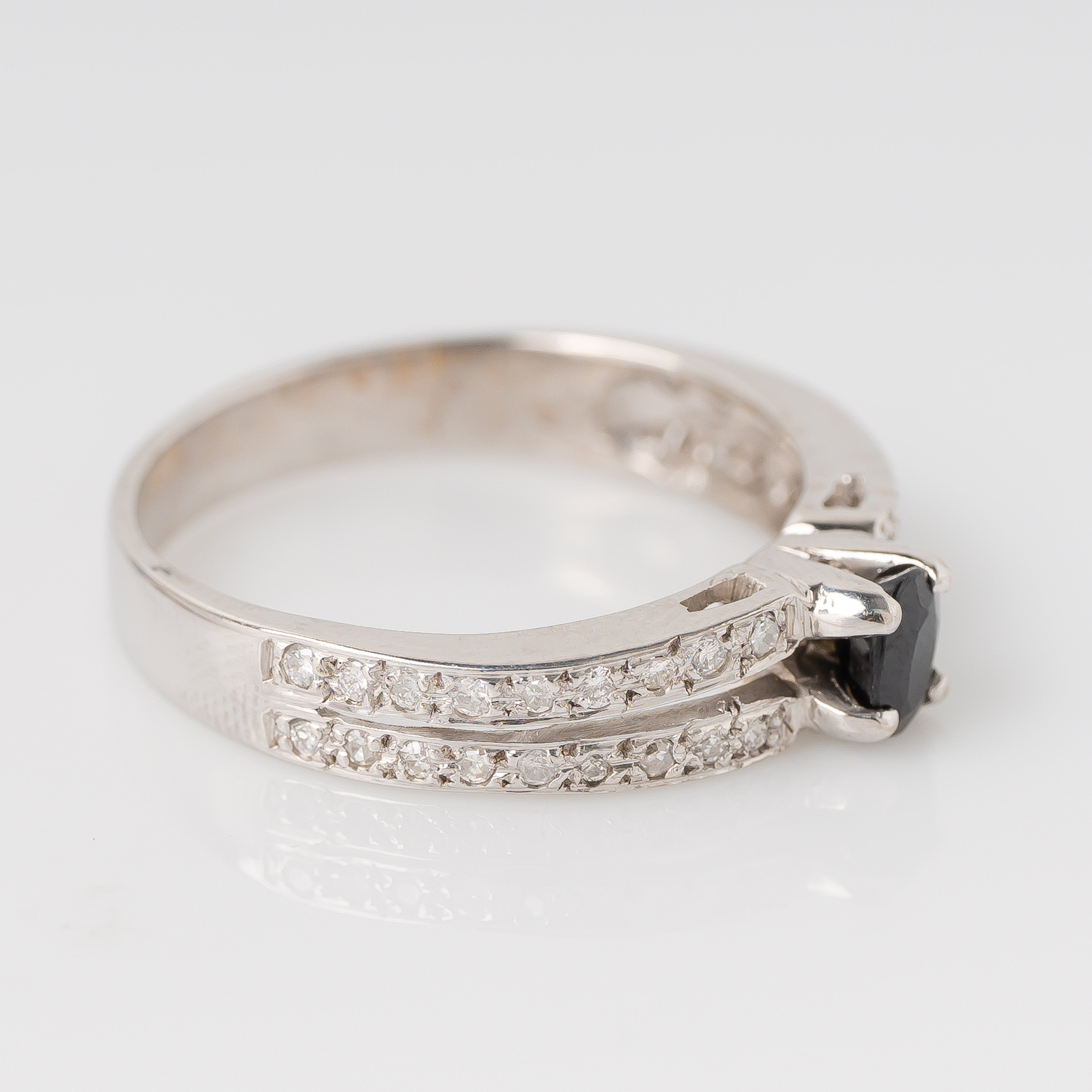 Anillo Zafiro & Diamantes Talla 9 1/4