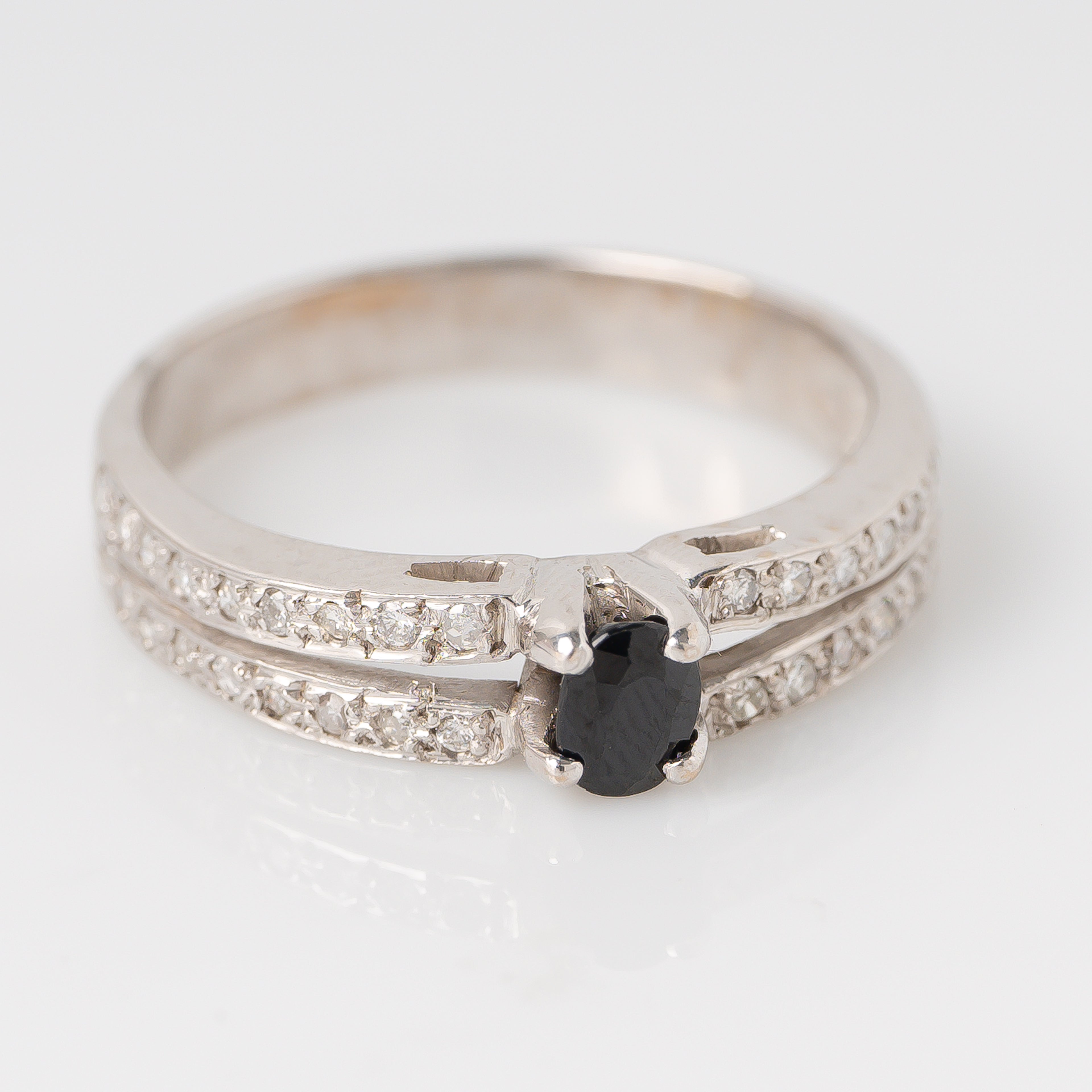 Anillo Zafiro & Diamantes Talla 9 1/4