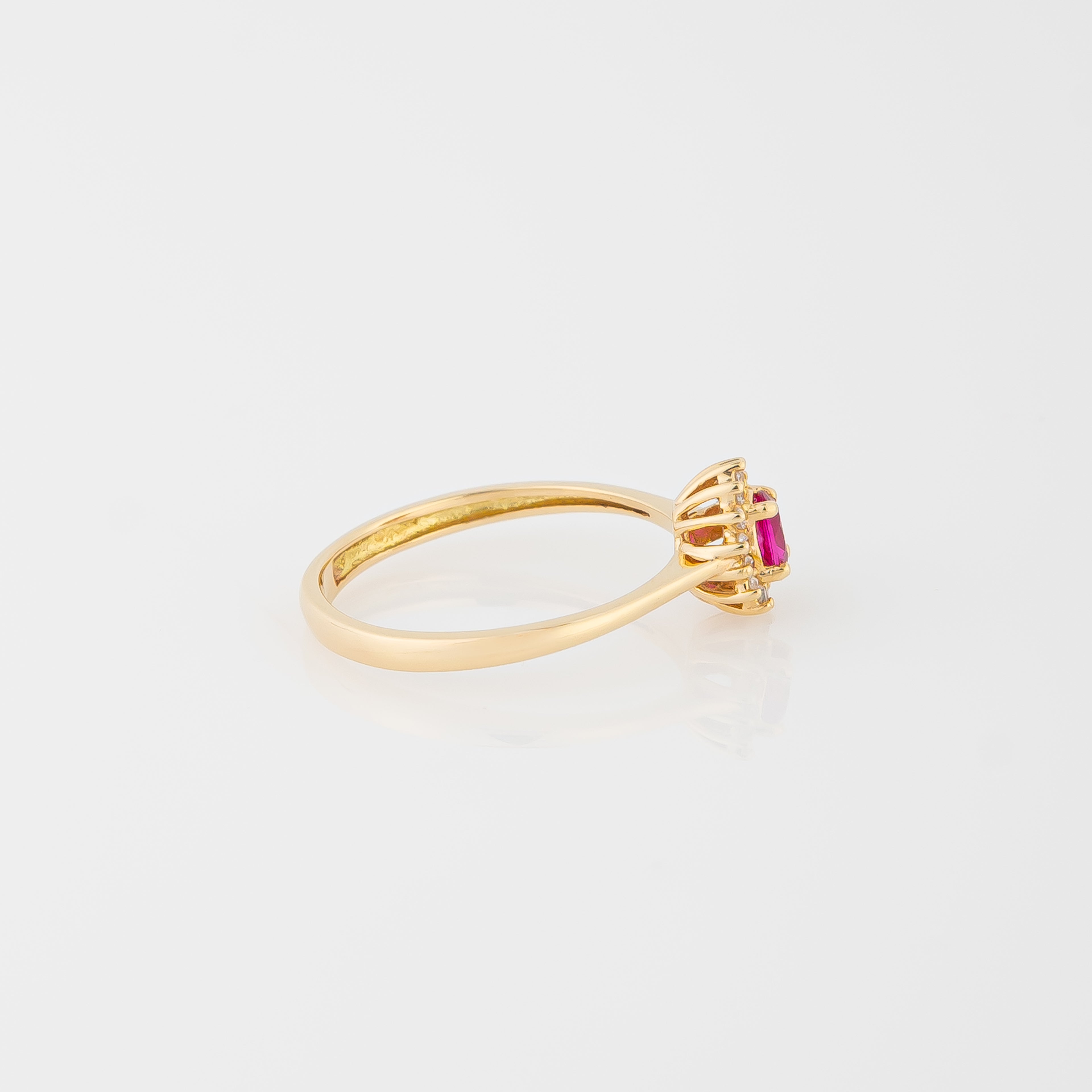 Anillo Fucsia Talla 5 1/4