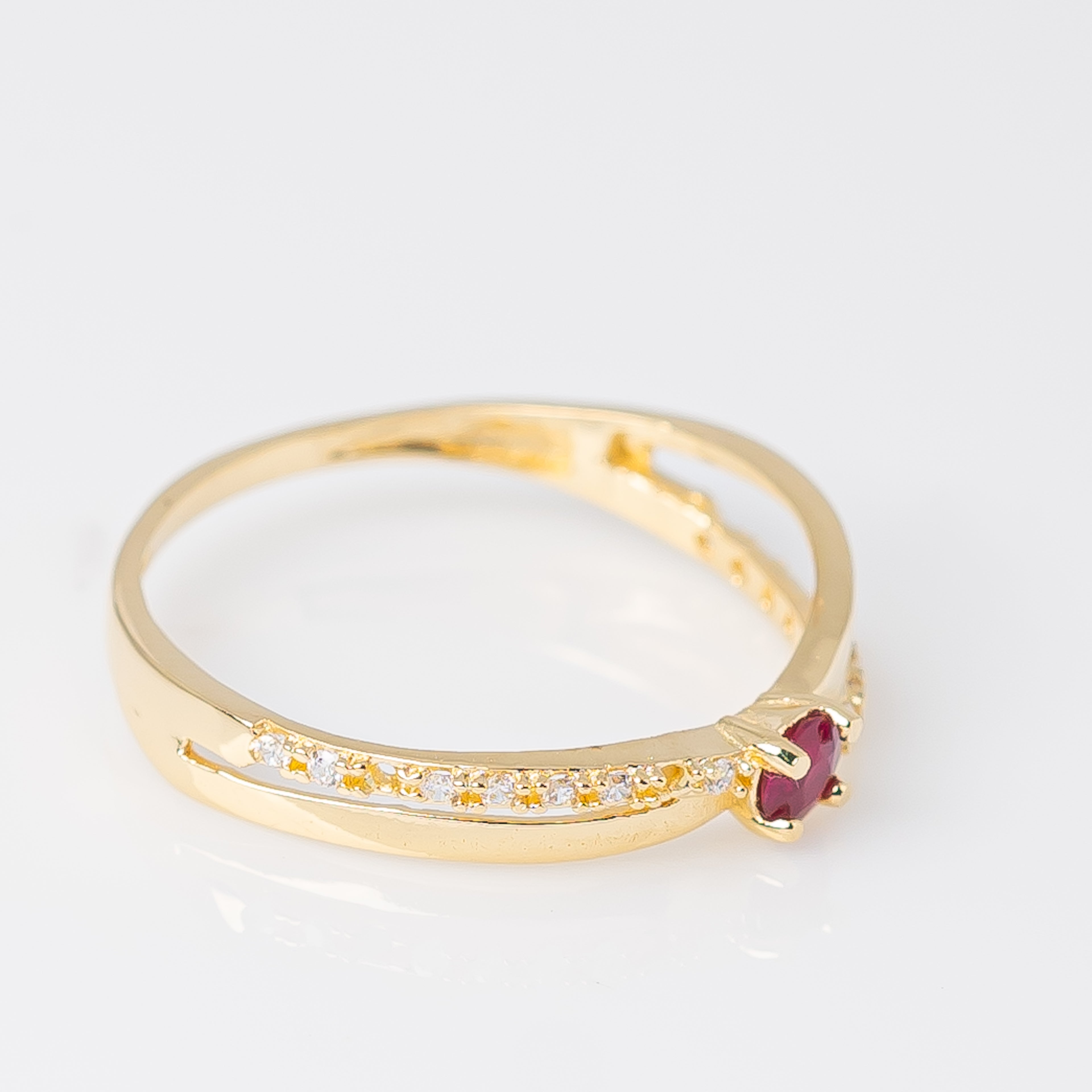 Anillo Rubí Talla 7 1/2