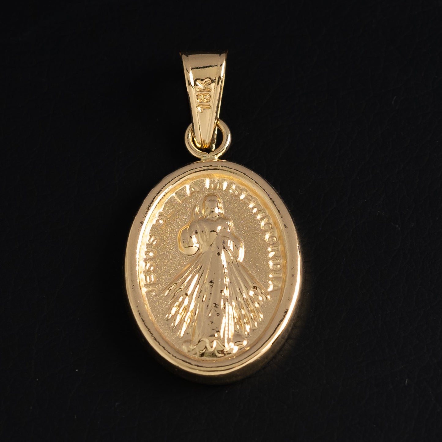 Dije Jesus De La Misericordia 2cm