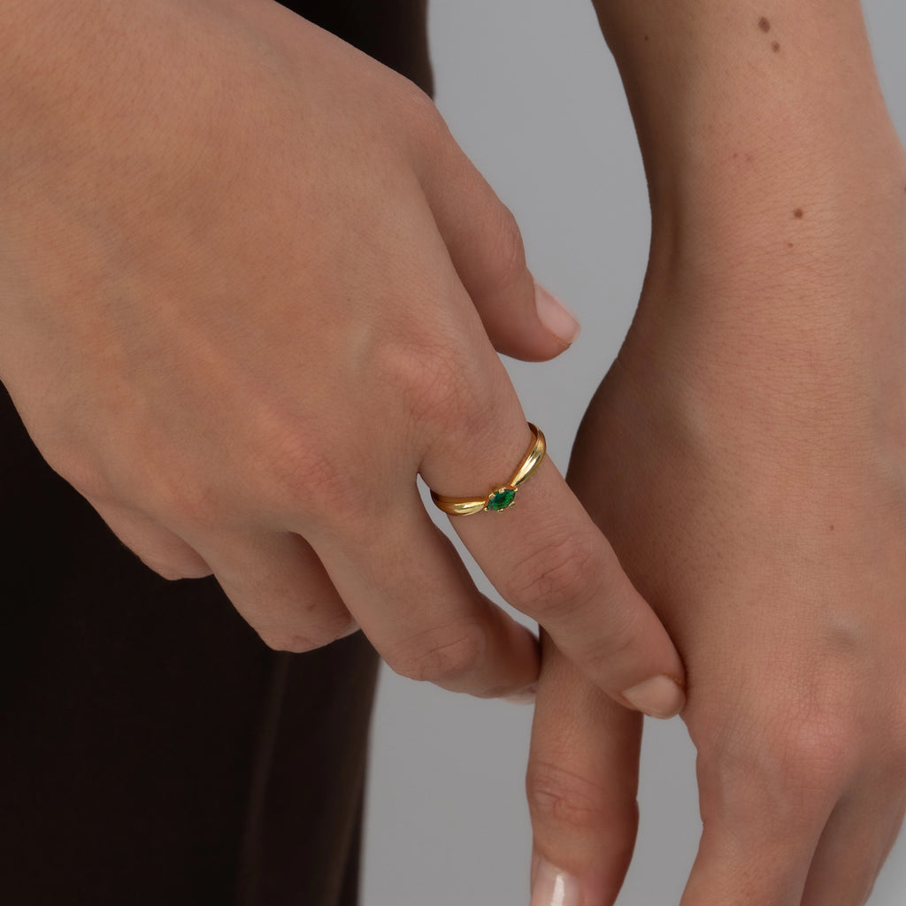 Anillo Oval Talla 7