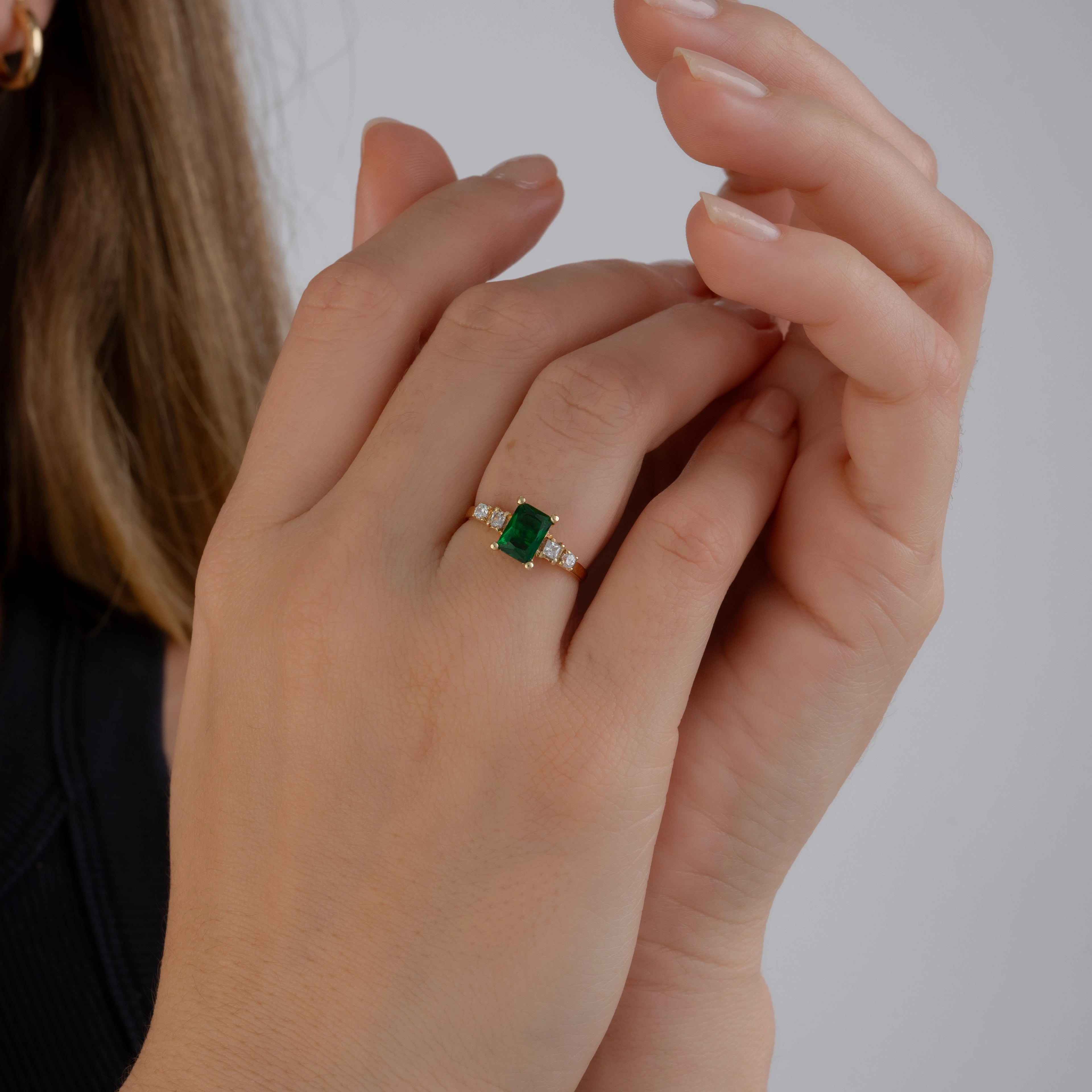 Anillo Verde Talla 5 1/2