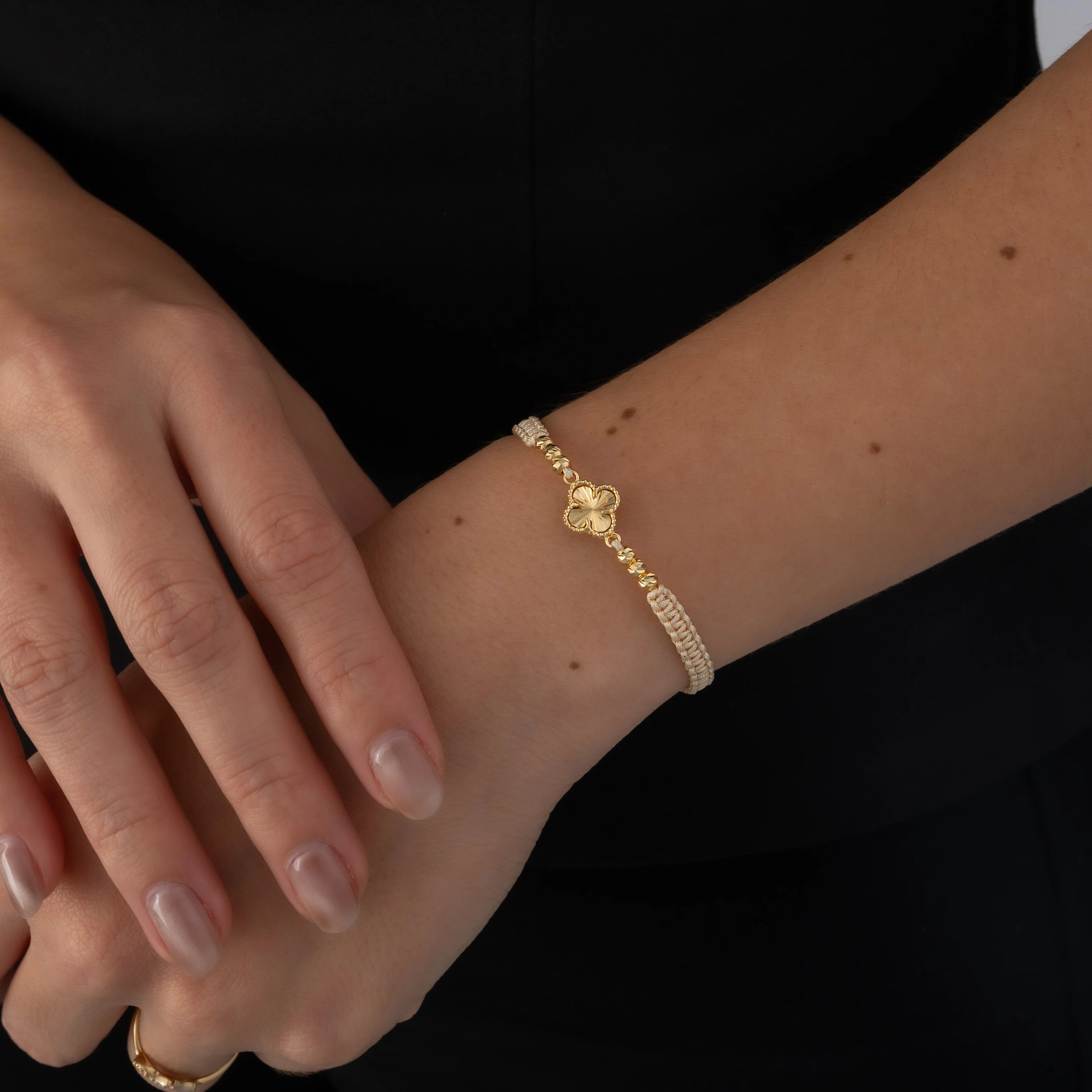 Pulsera Tejida Trébol Diamantada