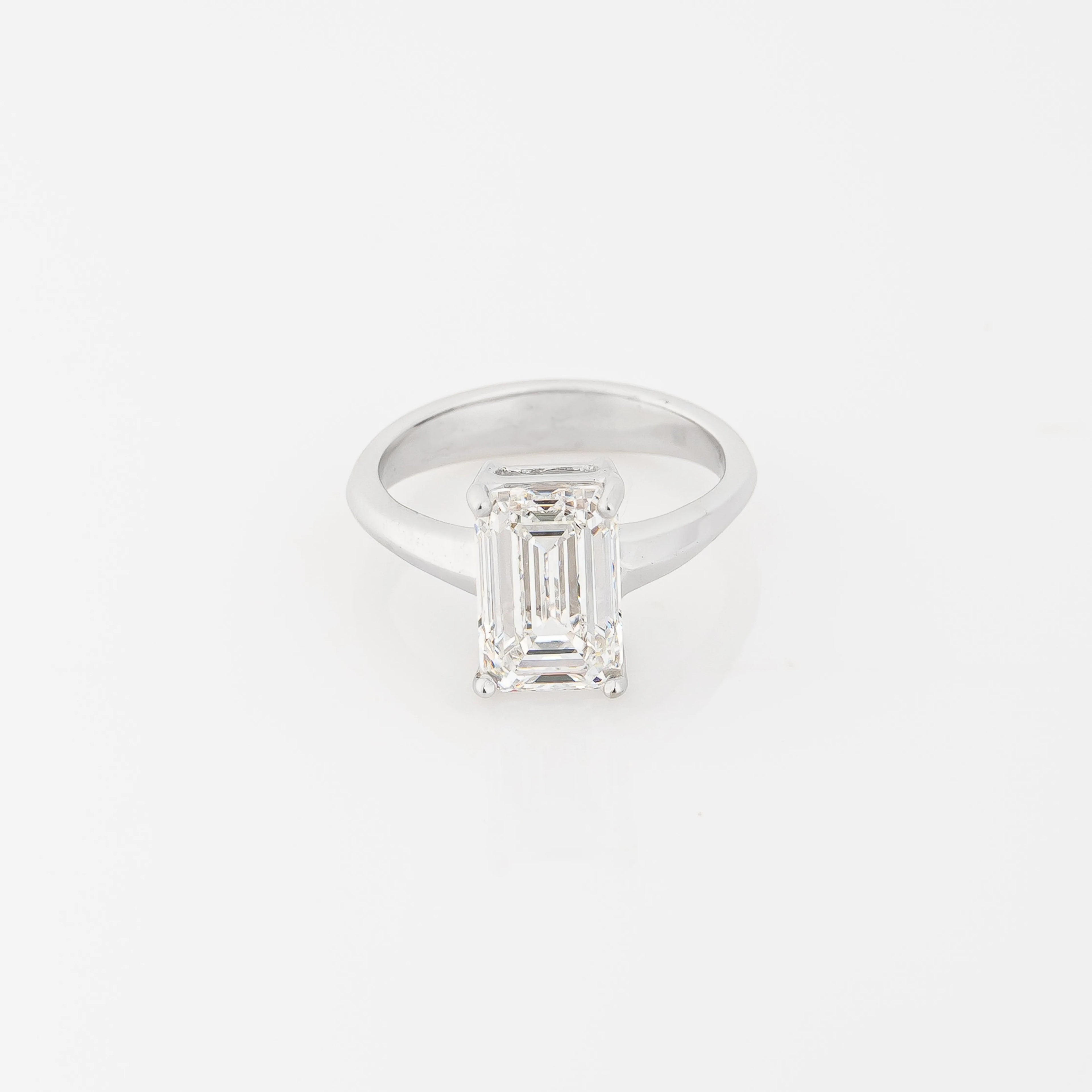 Anillo Diamante corte Esmeralda Lab 3.0ct