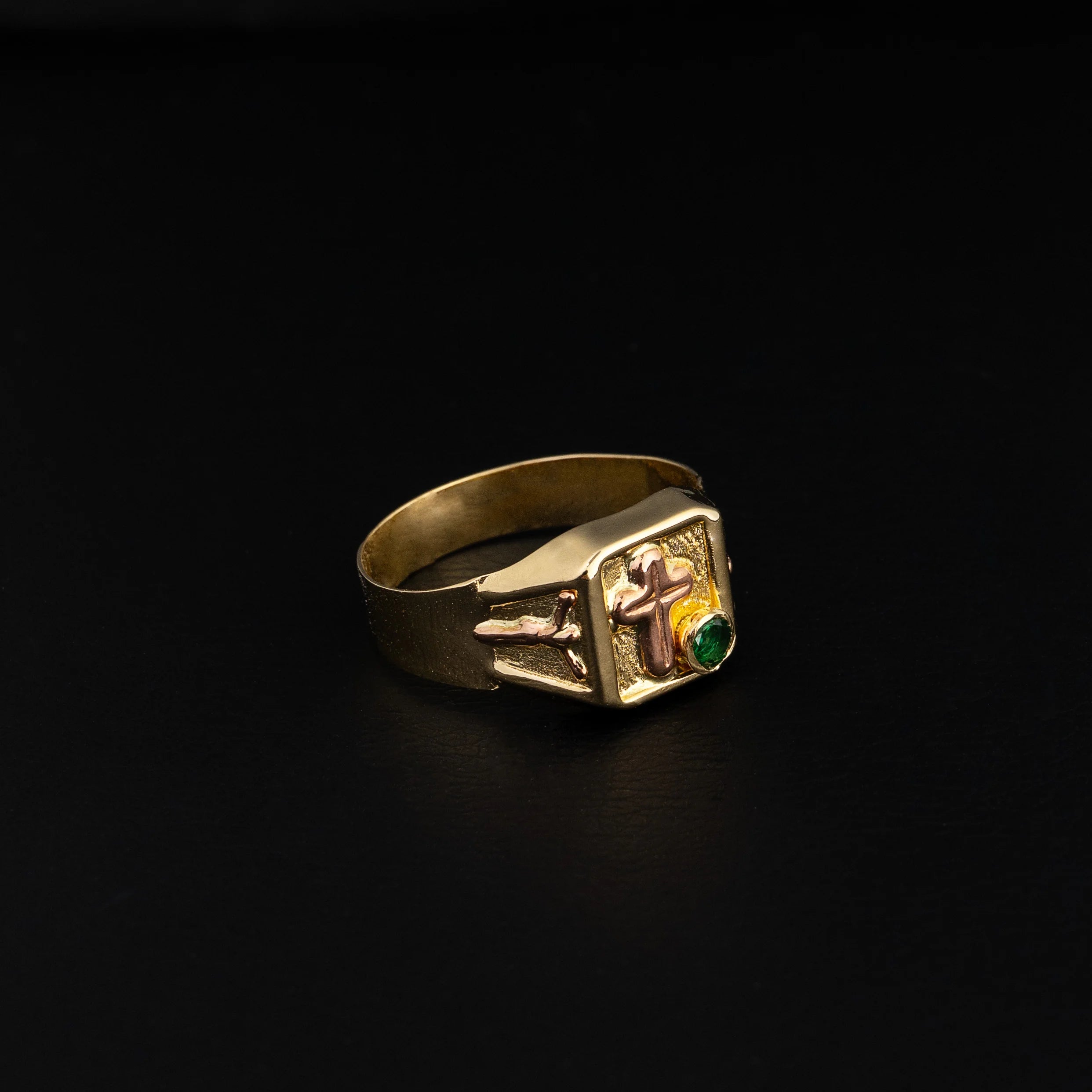 Anillo Cristo Talla 8 1/2