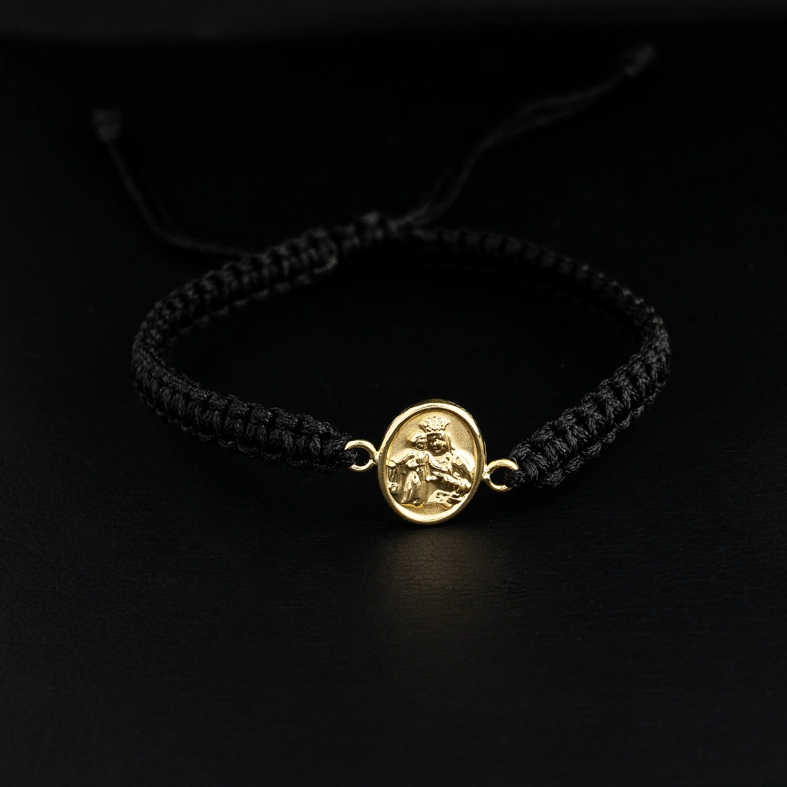 Pulsera Tejida Virgen Carmen